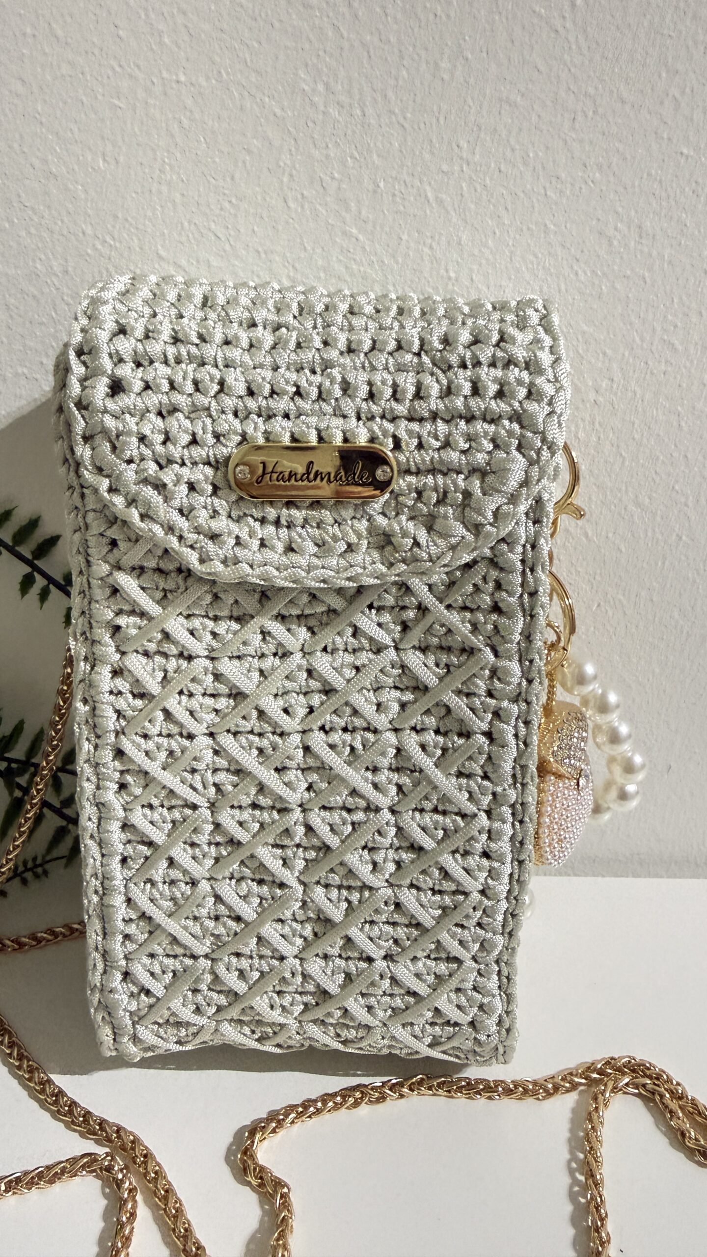 Swiss Phone Bag Light Green 1/3