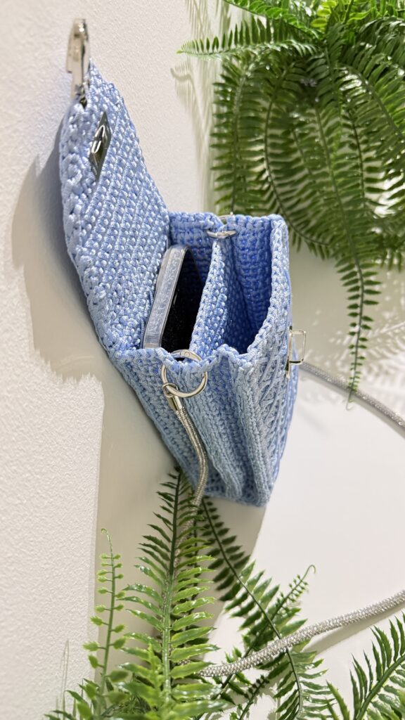 Swiss Phone Bag Powder Blue - Side View/2