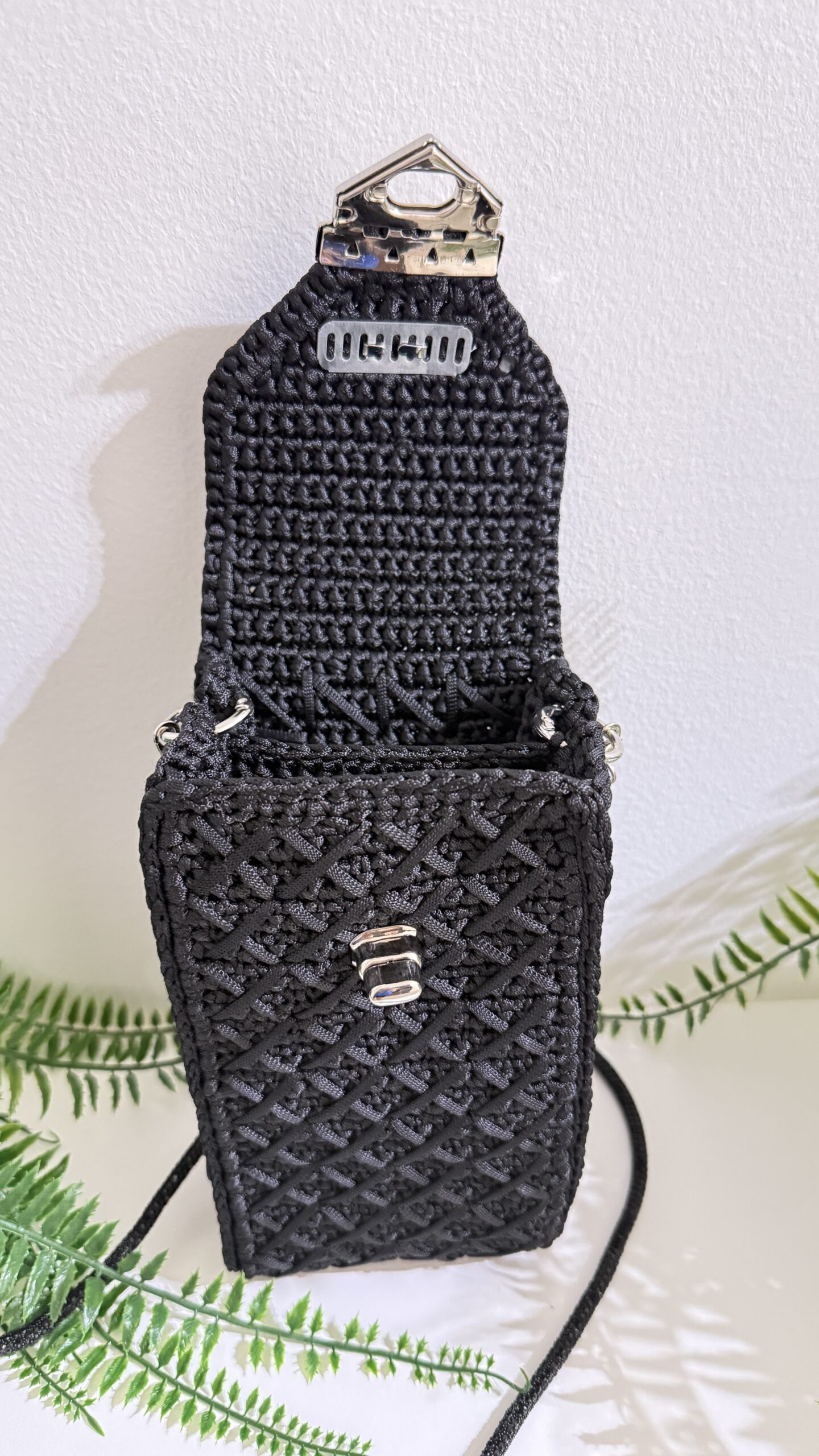 Onyx Black - Image 4